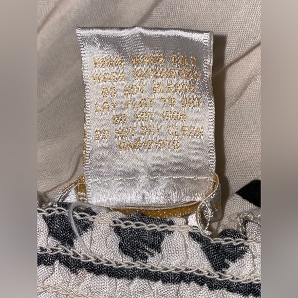 Jealous Tomato Dress M White Off The Shoulder Maxi Lined Floral Peasant Coquette - Picture 6 of 8